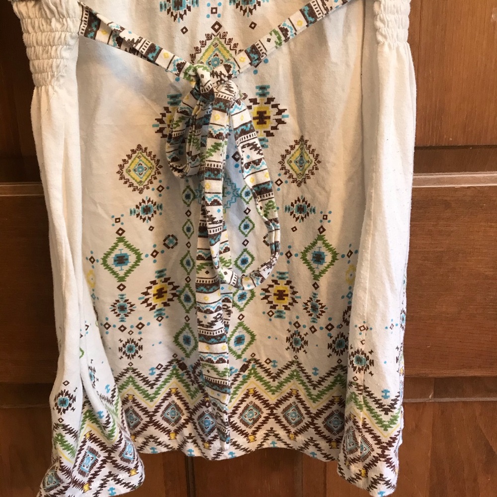 Empire waist shirt with crochet back - Picture 6 of 6